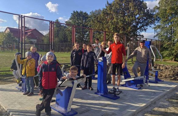 НОВАЯ СПОРТПЛОЩАДКА 