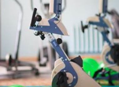 Фонд "Новое поколение" приобрел и подарил для пациентов БОЦМР "Тонус" новый тренажер