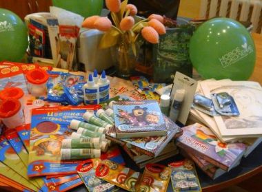 Канцелярские принадлежности для работы с детьми