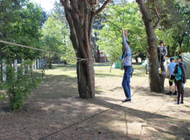 В школе №33 г. Бреста начал работать палаточный лагерь.