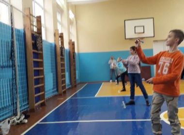 Cоревнования по дартсу.