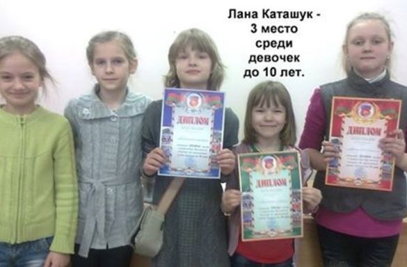 С 14 по 16 марта 2014 года в Ледовом дворце Барановичей сражались юные шахматисты области.