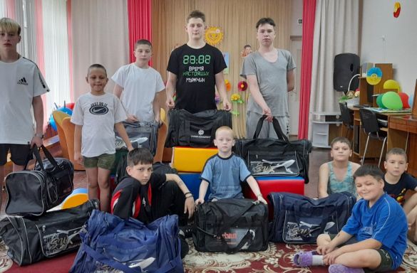 ПОРА ДЕТСКИХ ЛАГЕРЕЙ